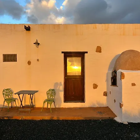 Agua Salada アパート Tefía